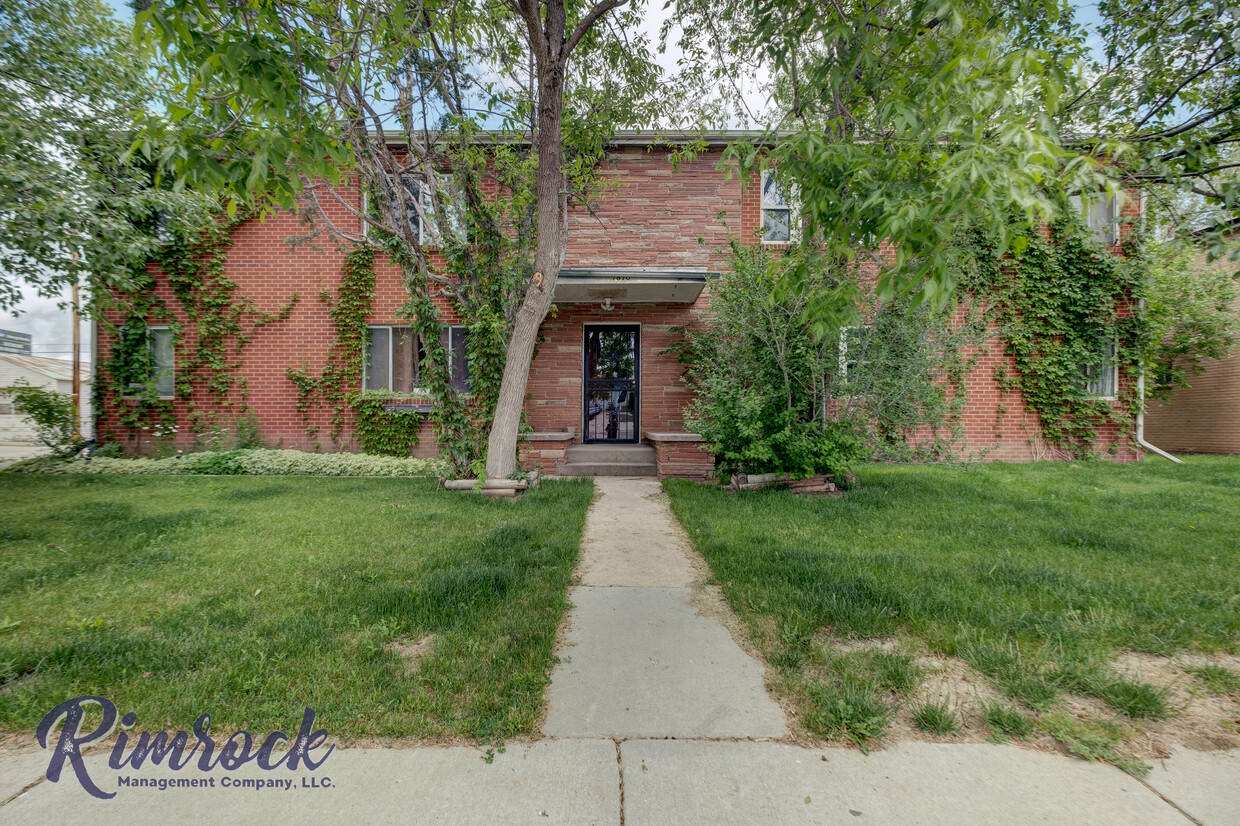 Primary Photo - 1810 Hyview Dr