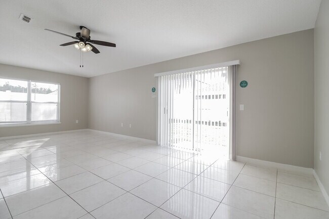 Foto del edificio - 3224 Hunters Chase Loop
