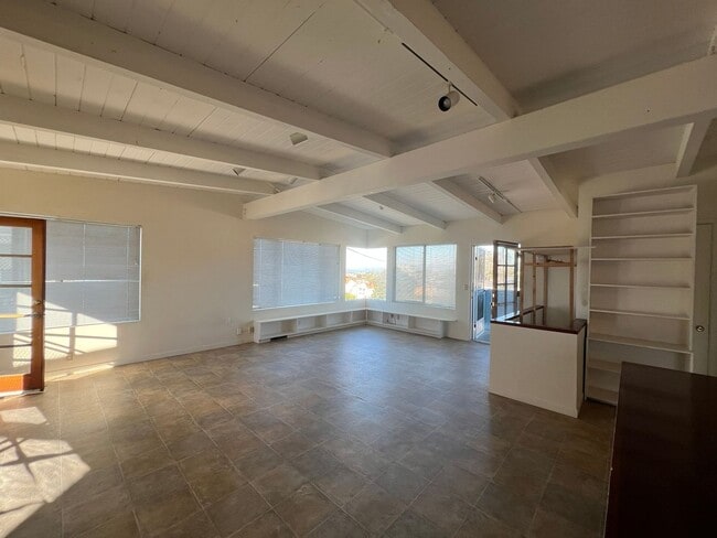 Foto del edificio - LSWAR540