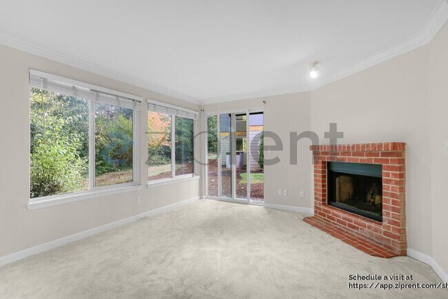 Foto del edificio - 10826 NE 148th Ln