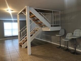 Building Photo - 8300 Sawyer Brown Rd