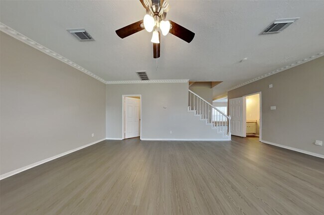 Foto del edificio - 12618 Duchess Ln