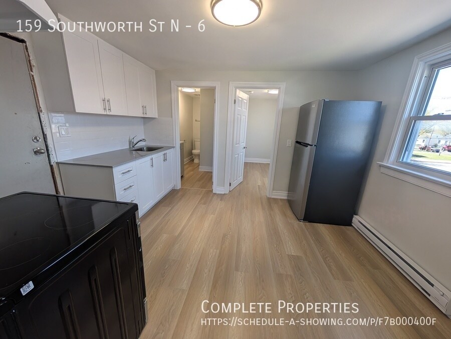 Primary Photo - Newly Renovated 2 Bedroom - everything bra...
