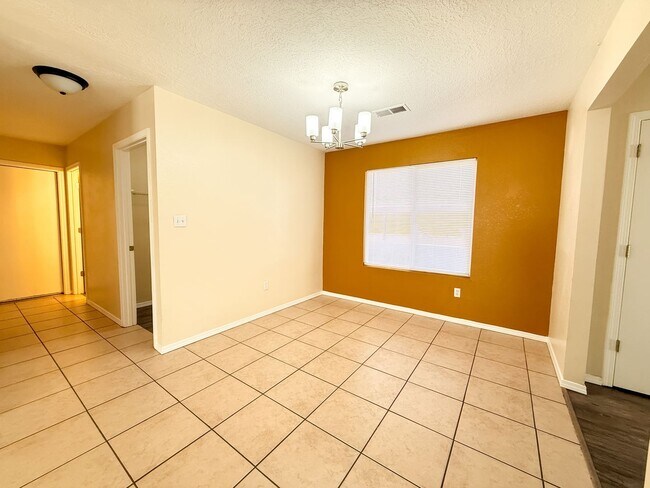 Foto del edificio - Mirabella Home!