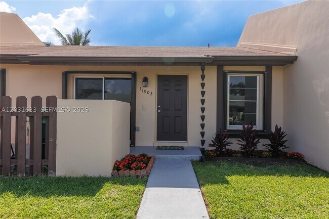 Foto del edificio - 11903 SW 110th St Cir E