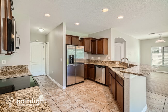 Building Photo - 10009 Newminster Loop, Ruskin, FL, 33573