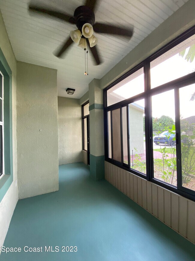 Building Photo - 6124 Serene Pl