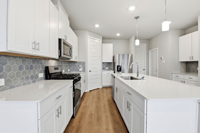 Building Photo - 3217 Quiet Sunset Dr