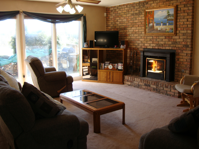 Building Photo - 41582 Bramble Ln