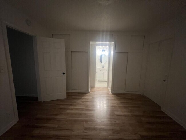 Foto del edificio - 401 S Lakeside Dr