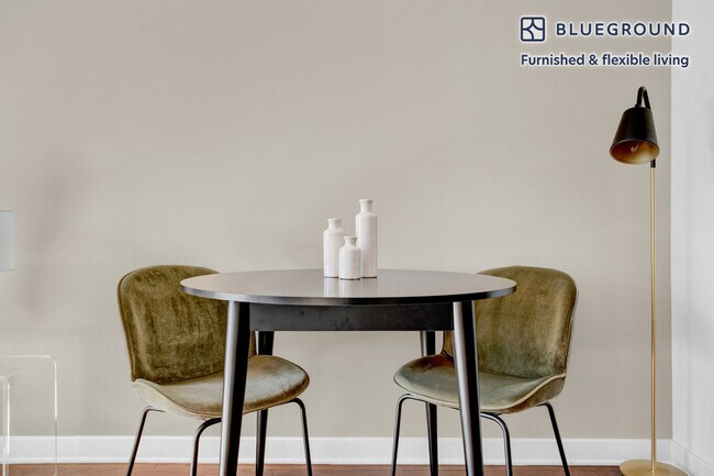 Foto del edificio - 4918 St Elmo Ave