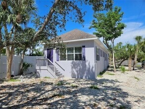 Building Photo - 601 Sandy Nook St