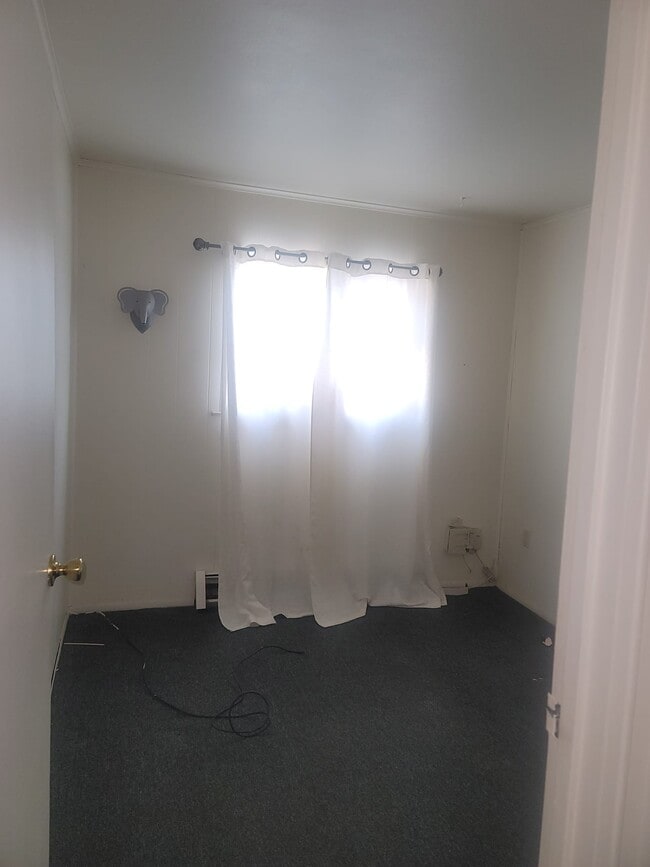 Photo - 133-19-119 160th St House