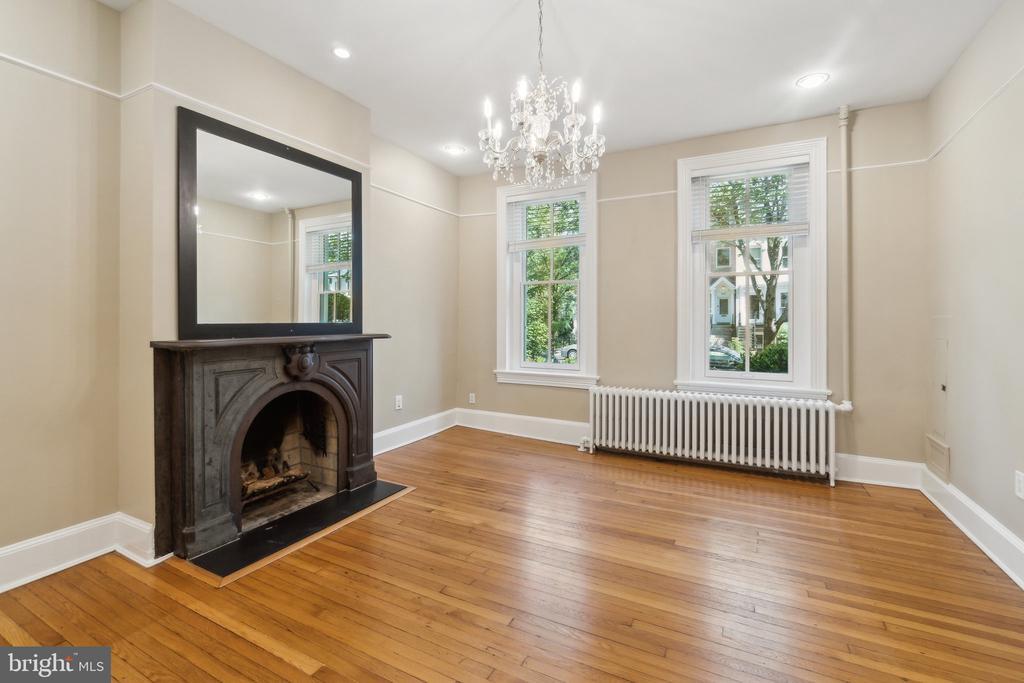 Foto principal - 1424 S St NW