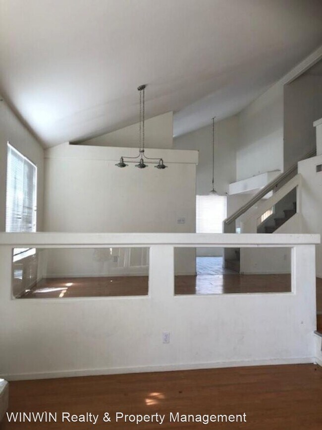 Foto del edificio - 5 br, 3 bath House - 9885 Silver Chaps Ct