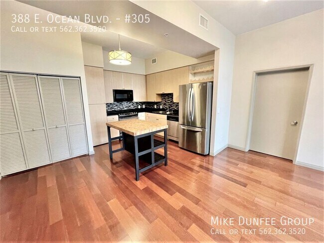 Foto del edificio - 388 E Ocean Blvd