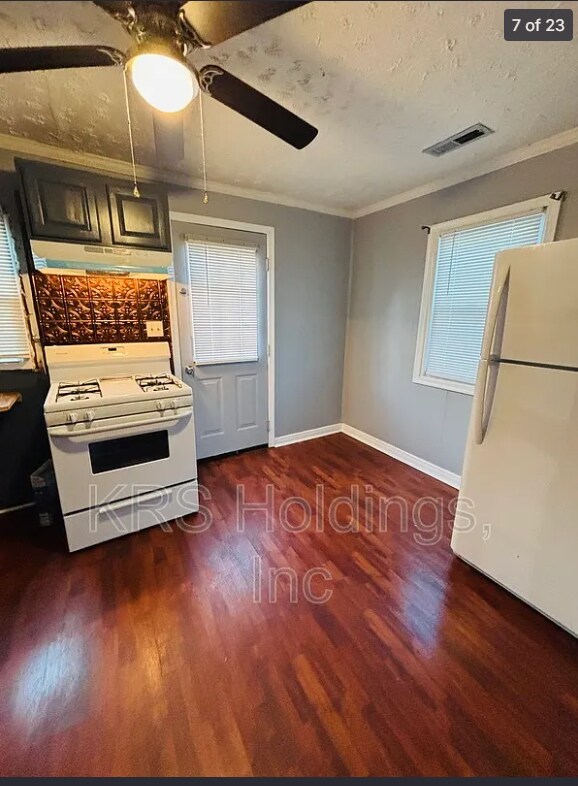 Foto del edificio - 118 Virginia Ave