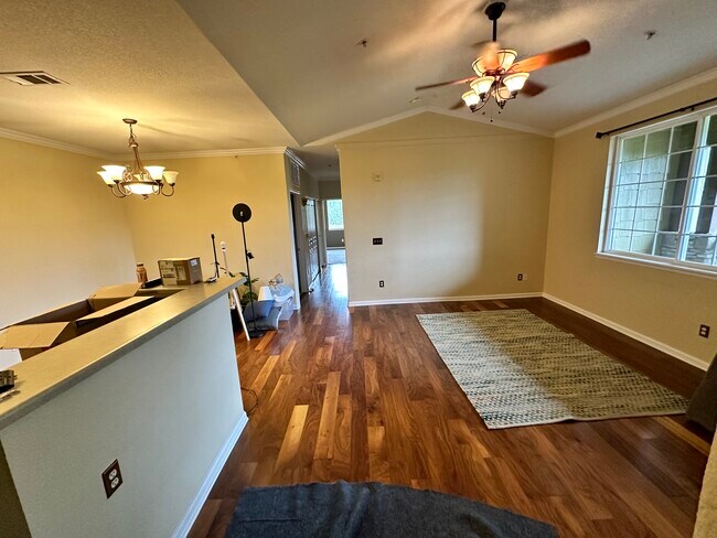 Foto del edificio - 8035 Lee Dr