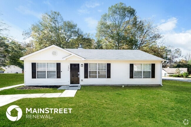 Building Photo - 7975 Trinity Park Dr