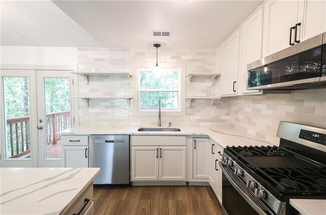 Foto del edificio - 3188 Long Indian Creek Ct