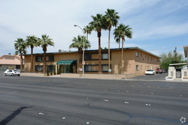 Foto del edificio - PARADISE PALMS Apartments