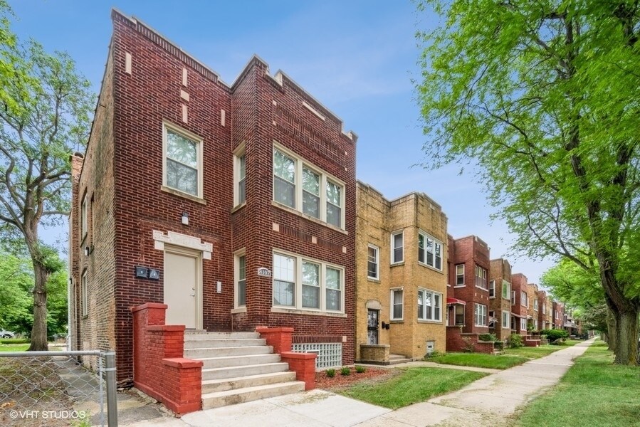 8107 S South Shore Dr Unit 1, Chicago, IL 60617 Condo for Rent in