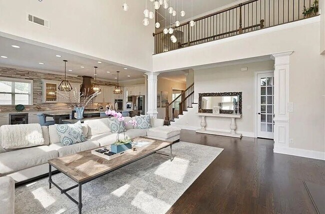 Foto del edificio - 2995 Manorview Ln