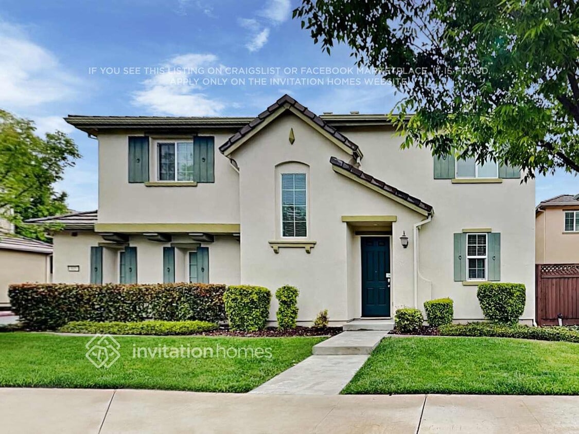 Foto principal - 815 Equinox Loop