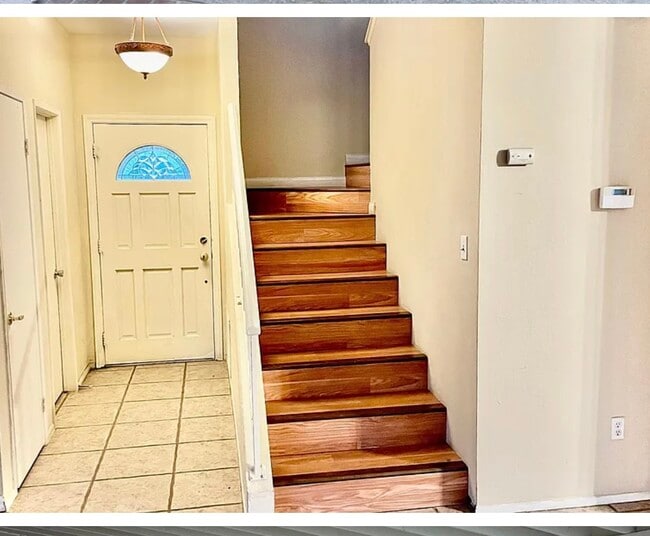 Foto del edificio - 39657 Rustic Glen Dr