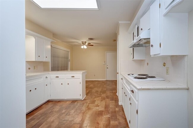 Building Photo - 6543 Kury Ln