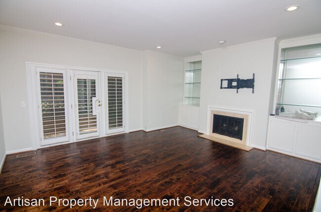Building Photo - 2 br, 2.5 bath House - 221 Westchase Dr