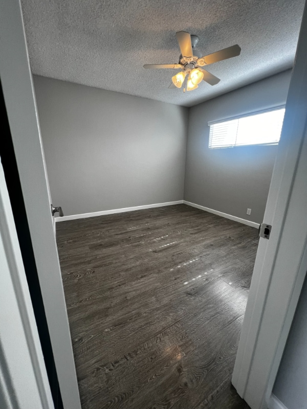 Foto del edificio - 5323 Ruby St