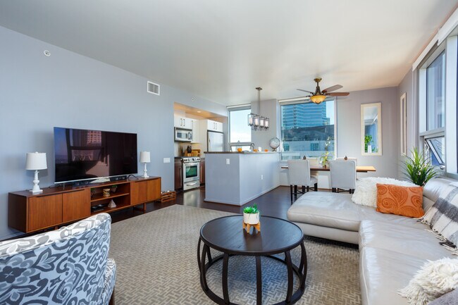 Foto del edificio - 321 Tenth Ave
