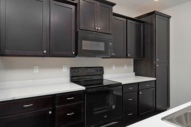 Foto del edificio - 1345 E Cherry St