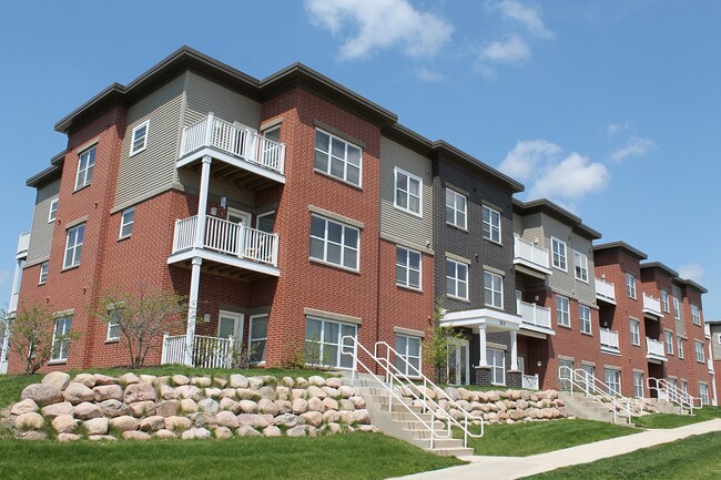 Building Photo - Tennyson Ridge