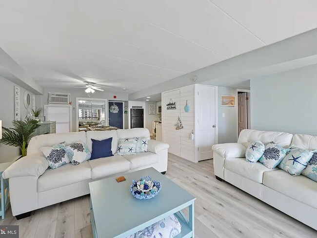 Foto del edificio - 11204 Coastal Hwy