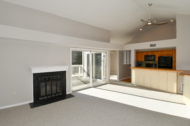 Building Photo - 4520 28th Rd S