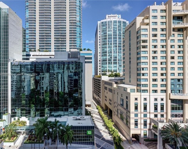 Foto del edificio - 1060 Brickell Ave