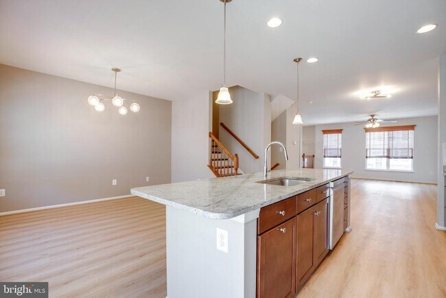 Building Photo - 11774 Lake Baldwin Dr