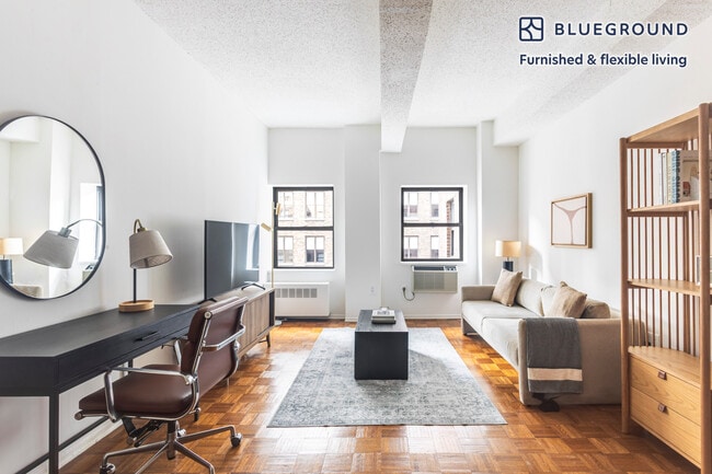Building Photo - 360 W 34th St.