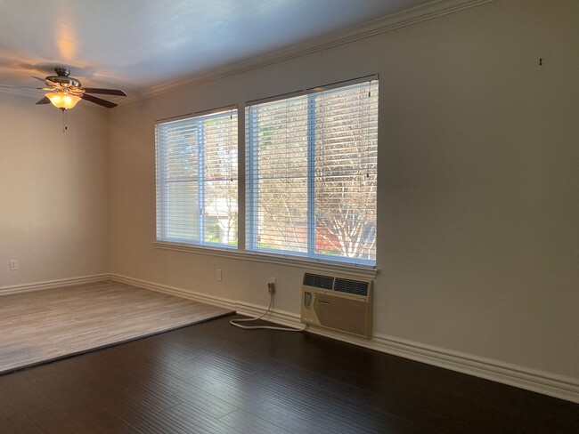 Building Photo - Bright Remodeled Upstairs Condo in Santa C...