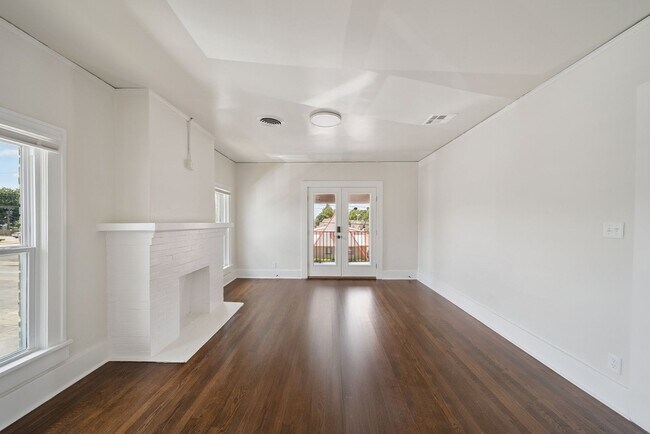 Foto del edificio - 1437 S Peoria Ave