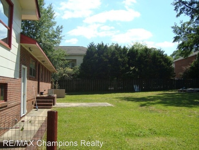 Building Photo - 4 br, 2.5 bath House - 4841 Warm Springs Rd