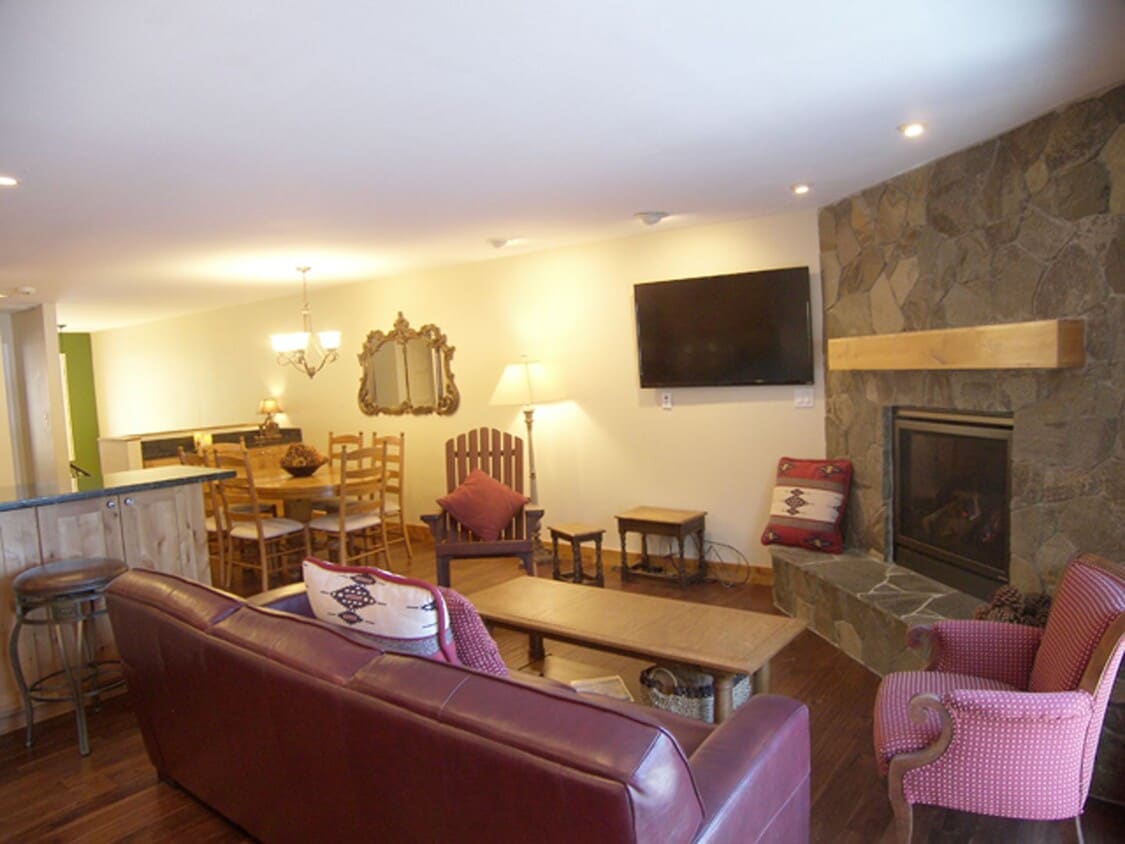 Primary Photo - 3 Bedroom with a Summer Pool - Across from...