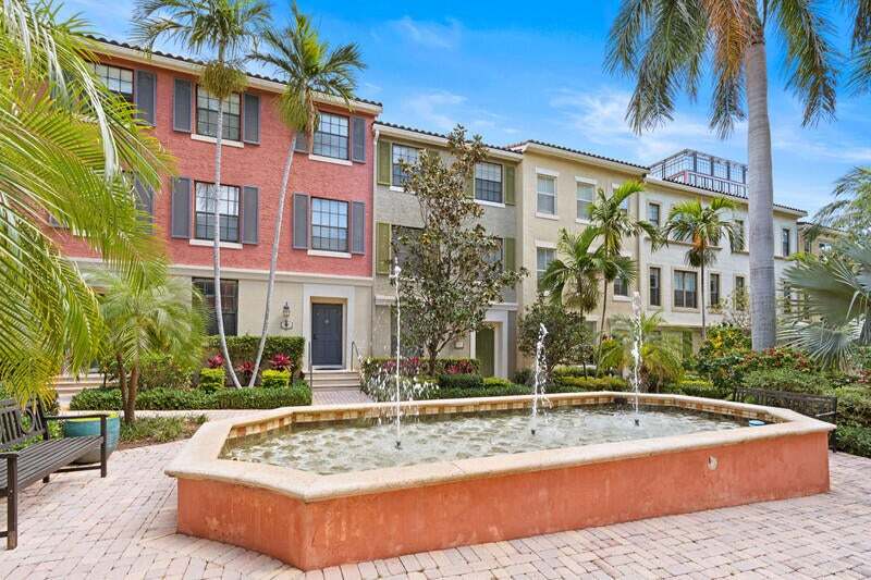 Foto principal - 656 Fern St