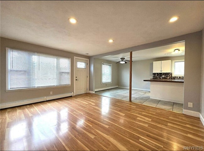 Building Photo - 46 Blum Ave