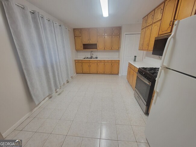 Foto del edificio - 1326 Lori Ct