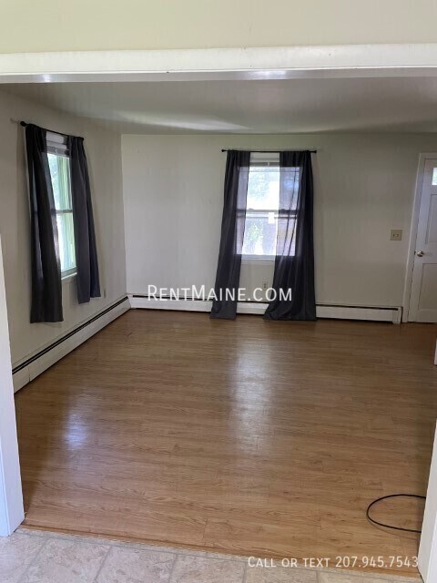 Foto del edificio - 236 Mt Hope Ave