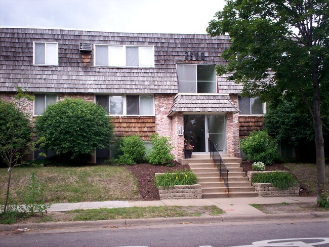 2600 Bryant Ave S Apartments Minneapolis Mn Primary Photo 2600 Bryant Ave S