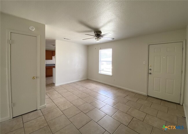 Building Photo - 1706 Windward Dr